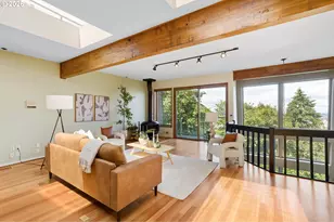 2206 SW Hoffman Ave, Portland, OR 97201 - Photo 13