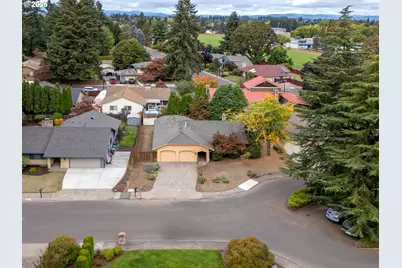 3673 SE Meier Ct, Hillsboro, OR 97123 - Photo 41