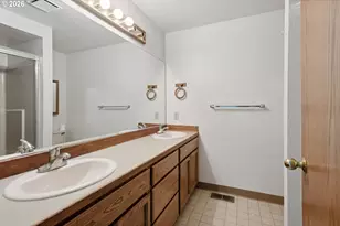 12116 SE 104th Ct, Happy Valley, OR 97086 - Photo 15