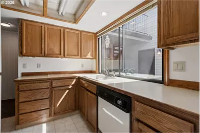 12116 SE 104th Ct, Happy Valley, OR 97086 - Photo 9