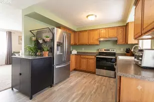 109 Oak St, Amity, OR 97101 - Photo 9