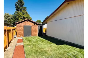 109 Oak St, Amity, OR 97101 - Photo 21