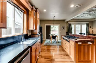 2580 Crowther Dr, Eugene, OR 97404 - Photo 15