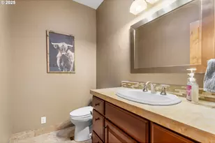 10715 Rockside Ct, Redmond, OR 97756 - Photo 33