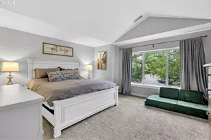 7937 SW Carol Ann Ct, Portland, OR 97224 - Photo 33