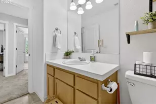 7937 SW Carol Ann Ct, Portland, OR 97224 - Photo 27