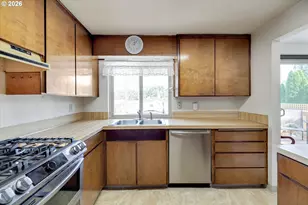 18027 SE Emi St, Damascus, OR 97089 - Photo 13
