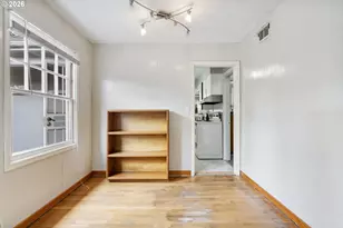 706 SE 135th Ave, Portland, OR 97233 - Photo 5