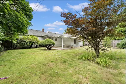 706 SE 135th Ave, Portland, OR 97233 - Photo 19