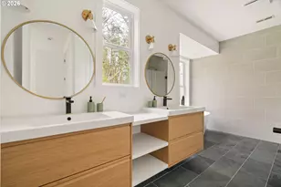 290 SW Moonridge Pl, Portland, OR 97225 - Photo 35