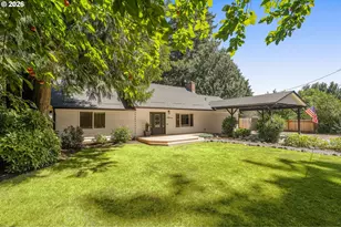 5309 Childs Rd, Lake Oswego, OR 97035 - Photo 1