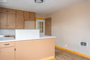 1520 N Maple St, Canby, OR 97013 - Photo 9