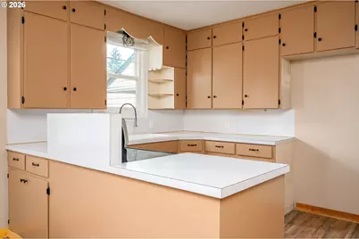 1520 N Maple St, Canby, OR 97013 - Photo 5