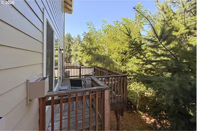 1703 NW Division St, Gresham, OR 97030 - Photo 33