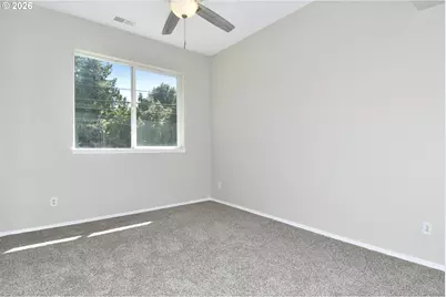 1703 NW Division St, Gresham, OR 97030 - Photo 19