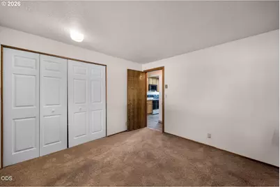 52300 Glenwood Dr, La Pine, OR 97739 - Photo 13