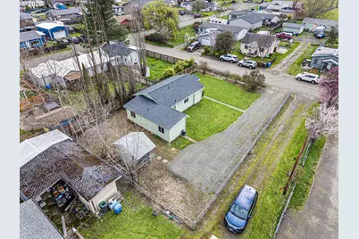 1321 Sunset Ln, Sutherlin, OR 97479 - Photo 47