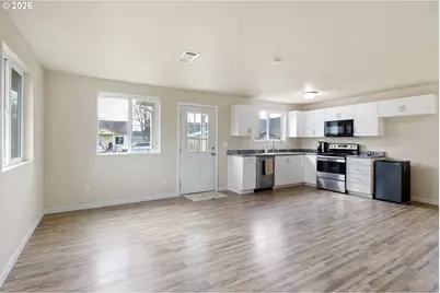 1321 Sunset Ln, Sutherlin, OR 97479 - Photo 15