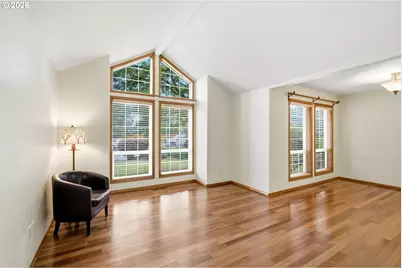 455 NW Meadowlark Ct, McMinnville, OR 97128 - Photo 3