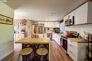 35190 Laila Ln, Astoria, OR 97103 - Photo 9