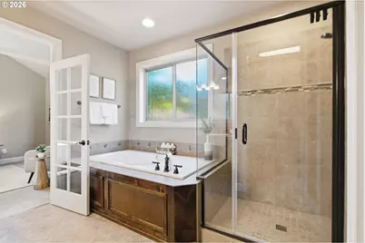 15677 Fieldstone Dr, Lake Oswego, OR 97035 - Photo 23
