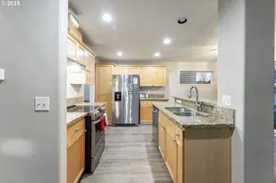 4382 NW Diamondback Dr, Beaverton, OR 97006 - Photo 11