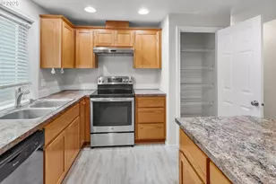 3204 S 2nd Way, Ridgefield, WA 98642 - Photo 3