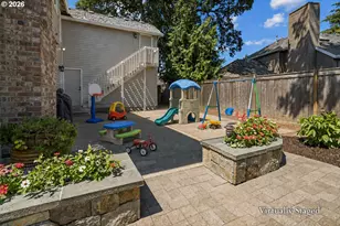 2105 Club House Dr, West Linn, OR 97068 - Photo 23