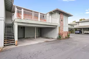 12817 SE Stark St, Portland, OR 97233 - Photo 3
