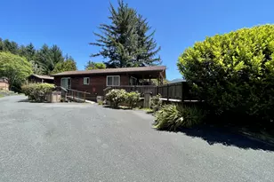 19921 Whaleshead Rd, Brookings, OR 97415 - Photo 35
