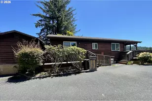 19921 Whaleshead Rd, Brookings, OR 97415 - Photo 33