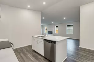 1607 NE 122nd Ct, Vancouver, WA 98684 - Photo 3