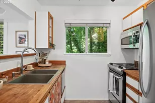 20130 Larkspur Ln, West Linn, OR 97068 - Photo 11