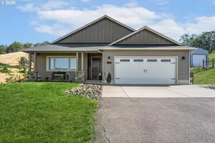 200 Hatfield Dr, Roseburg, OR 97470 - Photo 1