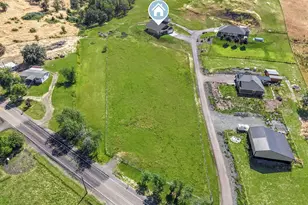 200 Hatfield Dr, Roseburg, OR 97470 - Photo 41