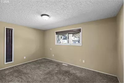 610 NE 8th Ave, Battle Ground, WA 98604 - Photo 13