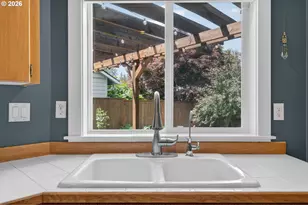 205 NE Milne Rd, Hillsboro, OR 97124 - Photo 13