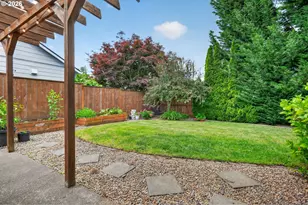 205 NE Milne Rd, Hillsboro, OR 97124 - Photo 41