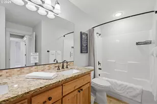 17141 SW King Richard Ct, Sherwood, OR 97140 - Photo 33