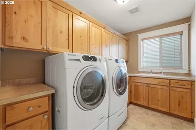 17141 SW King Richard Ct, Sherwood, OR 97140 - Photo 31