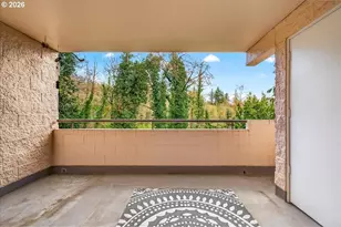 6625 W Burnside St, Portland, OR 97210 - Photo 17