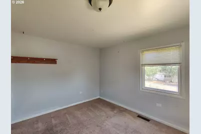 103 Bidwell St, Moro, OR 97039 - Photo 17