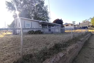 103 Bidwell St, Moro, OR 97039 - Photo 3
