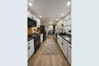 2136 Greenwood Ave, Reedsport, OR 97467 - Photo 7