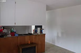 21620 Glaze Rd, Noti, OR 97461 - Photo 13