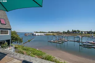 178 N Hayden Bay Dr, Portland, OR 97217 - Photo 29