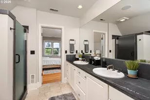 2744 NE Alameda St, Portland, OR 97212 - Photo 23