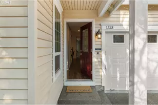 1328 NE Parkside Dr, Hillsboro, OR 97124 - Photo 3