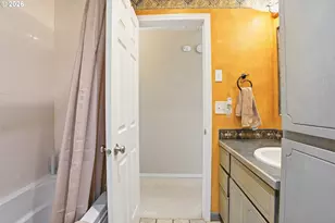 12014 NE 16th St, Vancouver, WA 98684 - Photo 17