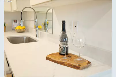 944 H Ave, Seaside, OR 97138 - Photo 13